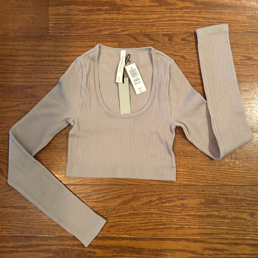 NWT Babaton Sculpt Ribbed Scoop Neck Cropped Longsleeve Size XS Seamless ARITZIA - Picture 6 of 11